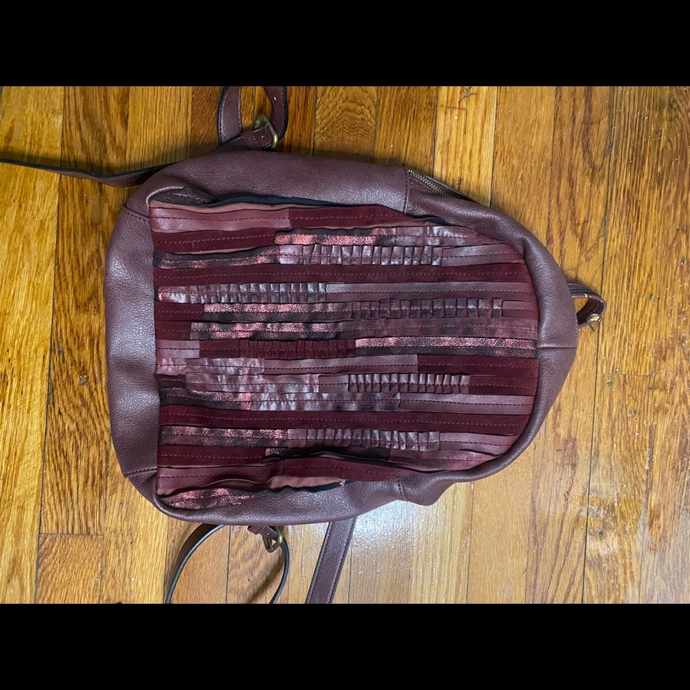 Moda Luxe Burgundy Fiona Backpack